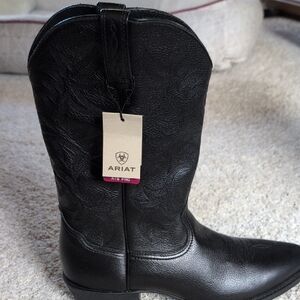 Ariat Black Leather Cowboy Boots